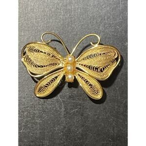 Dainty Vintage Napier Gold Tone White Faux Pearl Filigree Butterfly Pin Brooch